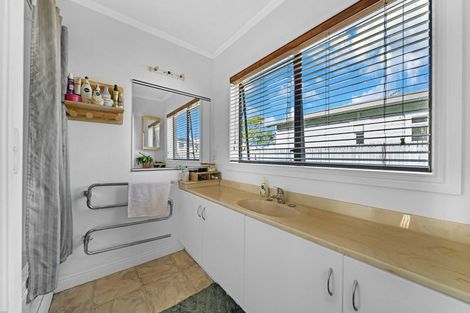 Photo of property in 112b Edinburgh Street, Pukekohe, 2120