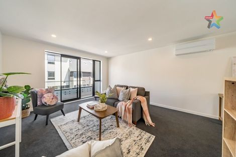 Photo of property in 45 John Street, Stokes Valley, Lower Hutt, 5019