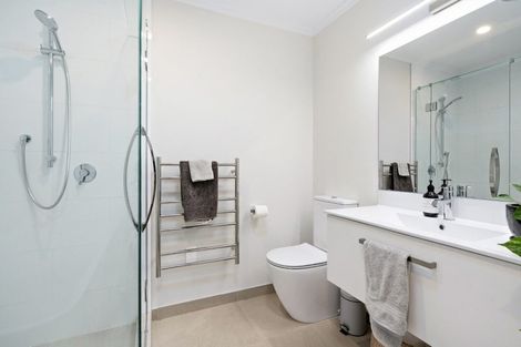 Photo of property in 26 Marine Parade, Hobsonville, Auckland, 0616