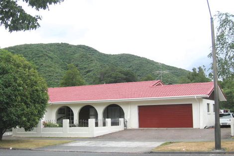 Photo of property in 140 California Drive, Totara Park, Upper Hutt, 5018