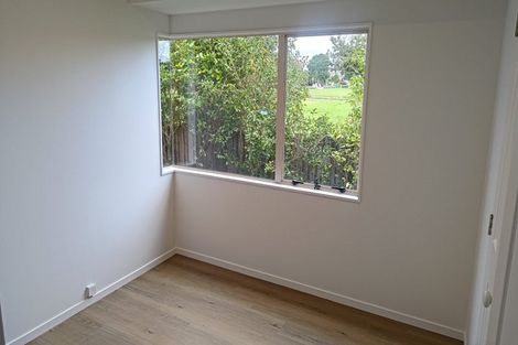 Photo of property in 8 Quartley Place, Huntington Park, Auckland, 2013