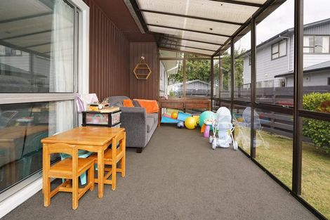 Photo of property in 93 Collins Road, Melville, Hamilton, 3206