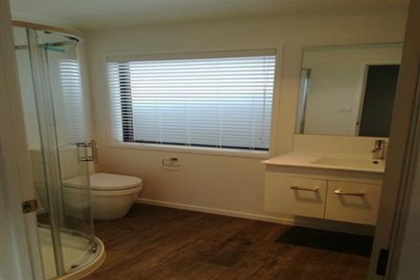 Photo of property in 18 Kahuparere Crescent, Pyes Pa, Tauranga, 3112