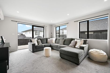 Photo of property in 24b Tokerau Drive, Rototuna North, 3210