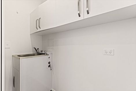 Photo of property in 2/111 Edgeware Road, St Albans, Christchurch, 8014