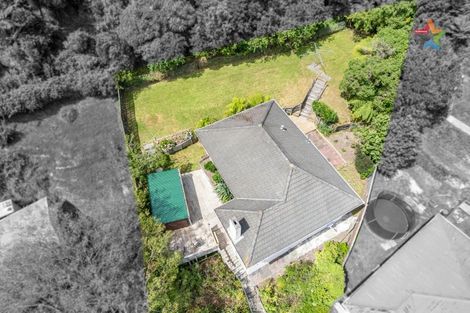 Photo of property in 23 Holmes Grove, Naenae, Lower Hutt, 5011