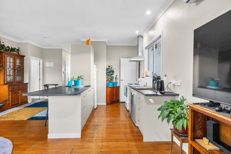 Photo of property in 9 Wallace Crescent, Glenholme, Rotorua, 3010
