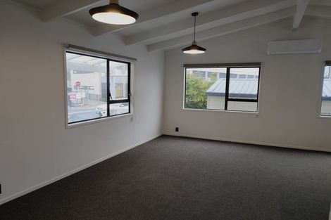 Photo of property in 1/9 Titoki Street, Te Atatu Peninsula, Auckland, 0610