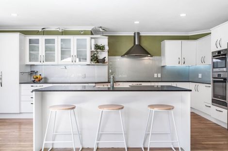 Photo of property in 7 Piha Close, Papamoa Beach, Papamoa, 3118