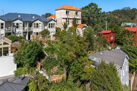 Photo of property in 12 Glenbervie Terrace, Thorndon, Wellington, 6011