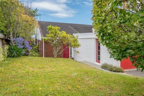 Photo of property in 88 Winara Avenue, Waikanae, 5036