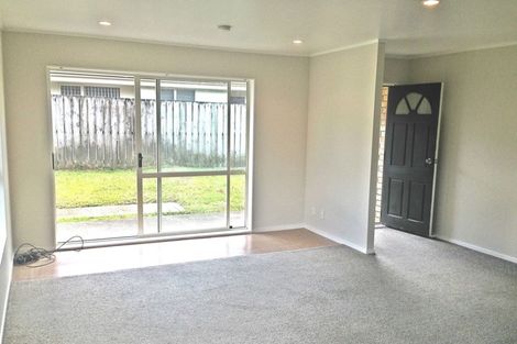 Photo of property in 13 Cretian Crescent, Henderson, Auckland, 0612