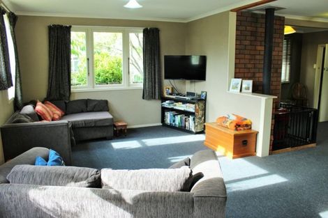 Photo of property in 12 Moana Crescent, Te Anau, 9600