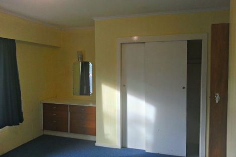 Photo of property in 2/63 High Road, Glenfield, Auckland, 0629