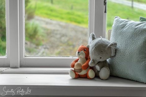 Photo of property in 1713 State Highway 12, Paparoa, 0571