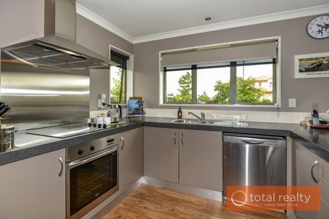 Photo of property in 28 Eaglesome Avenue, Aidanfield, Christchurch, 8025