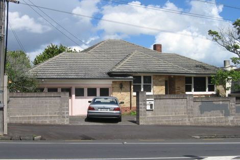 Photo of property in 2/42 Orakei Road, Remuera, Auckland, 1050