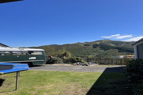 Photo of property in 79 Frobisher Street, Island Bay, Wellington, 6023