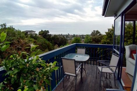 Photo of property in 17 Coventry Way, Long Bay, Auckland, 0630