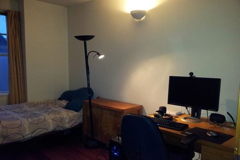 Photo of property in Hopper Street Apartments, 4/20 Hopper Street, Mount Cook, Wellington, 6011