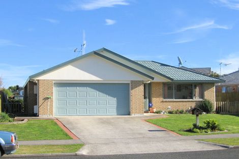 Photo of property in 8a Lloyd Drive, Nawton, Hamilton, 3200