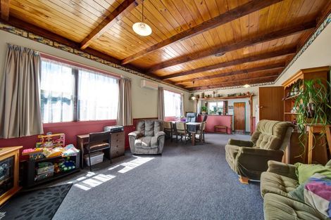 Photo of property in 56 Vogel Street, Hawera, 4610