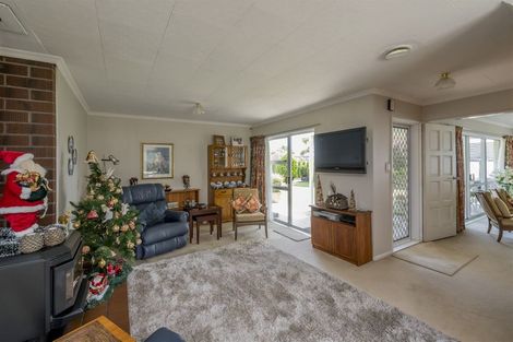 Photo of property in 12b Stuart Street, Levin, 5510