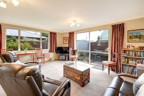 Photo of property in 9b Victoria Street, Mosgiel, 9024