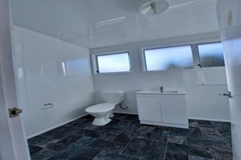 Photo of property in 46a Belt Road, Moturoa, New Plymouth, 4310