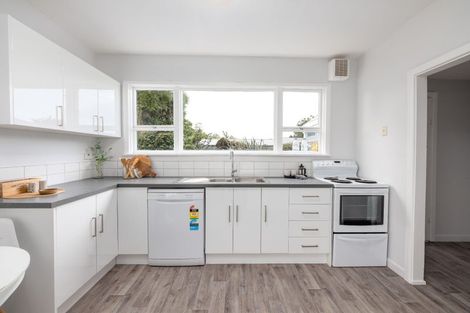 Photo of property in 7 Estuary Road, New Brighton, Christchurch, 8061