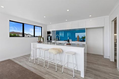 Photo of property in 1020c Papamoa Beach Road, Papamoa Beach, 3118