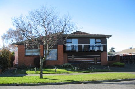 Photo of property in 2/147 Warren Crescent, Hillmorton, Christchurch, 8025
