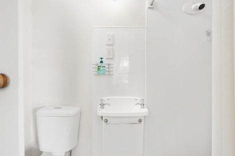 Photo of property in 62 Atkins Road, Portland, Whangarei, 0178