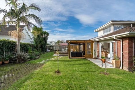 Photo of property in 2/42 Bayswater Avenue, Bayswater, Auckland, 0622