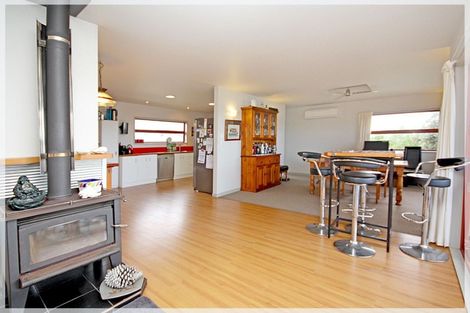 Photo of property in 29a Roore Street, Foxton Beach, Foxton, 4815