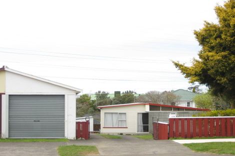 Photo of property in 375 Carrington Street, Upper Vogeltown, New Plymouth, 4310