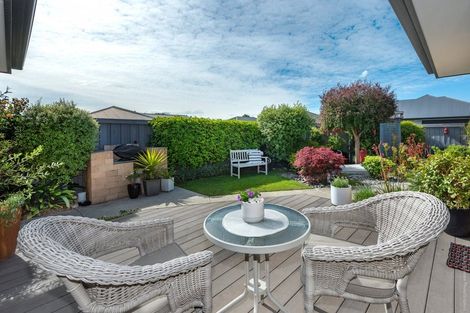 Photo of property in 7 Fredrica Lane, Heathcote Valley, Christchurch, 8022