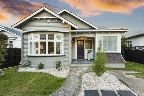 Photo of property in 188 Victoria Road, Saint Clair, Dunedin, 9012