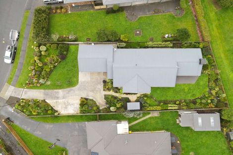 Photo of property in 16 Kilsby Place, Levin, 5510