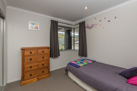 Photo of property in 23 Woodstock Place, Stoke, Nelson, 7011