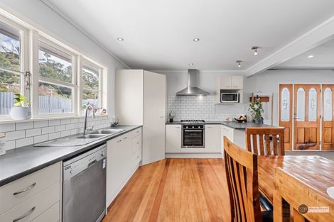 Photo of property in 4 Rata Street, Wainuiomata, Lower Hutt, 5014