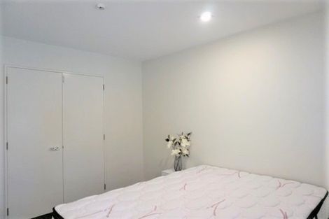 Photo of property in St James Courts, 4/77 Gloucester Street, Christchurch Central, Christchurch, 8013