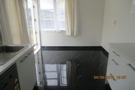 Photo of property in 127 Molesworth Street, Taita, Lower Hutt, 5011