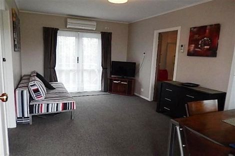 Photo of property in 4/119 Junction Road, Welbourn, New Plymouth, 4371