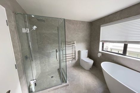 Photo of property in 13 Tawatawa Street, Long Bay, Auckland, 0630