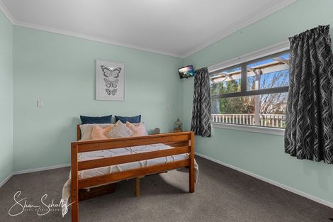 Photo of property in 8 Montaine Place, Maungaturoto, 0520