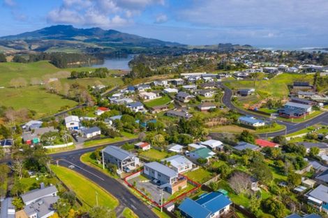 Photo of property in 10b Lorenzen Bay Road, Raglan, 3225