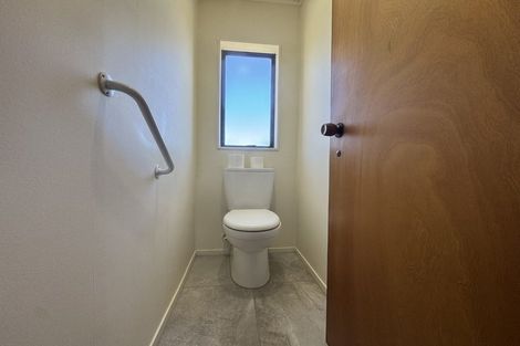 Photo of property in 2/177 Main Rd Clive, Clive, 4102