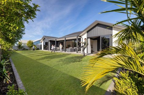 Photo of property in 52 Montiicola Drive, Papamoa Beach, Papamoa, 3118