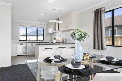 Photo of property in 12 Hehan Close, Cambridge, 3434